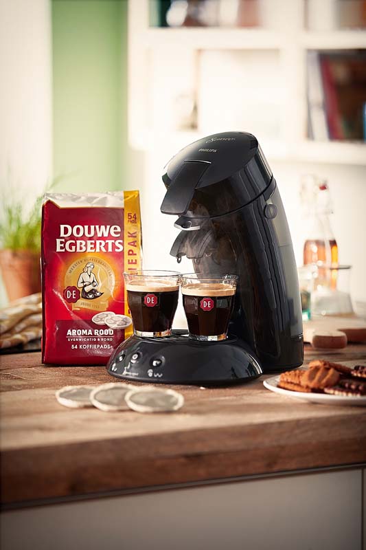 Douwe Egberts Aroma Red Coffee Pads – TOKOPOINT.COM